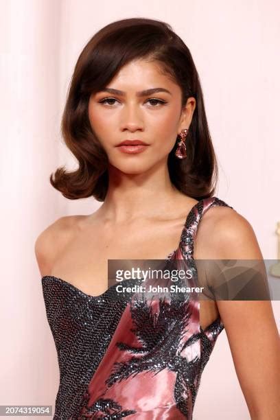 37,914 Zendaya Photos & High Res Pictures